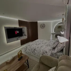  بيت للعطل استديو مع جلسة خارجية بدخول ذكي